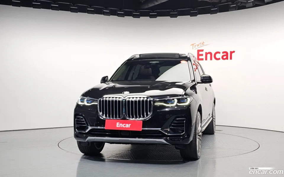 BMW X7 xDrive 40d 7 2022 — миниатюра 3