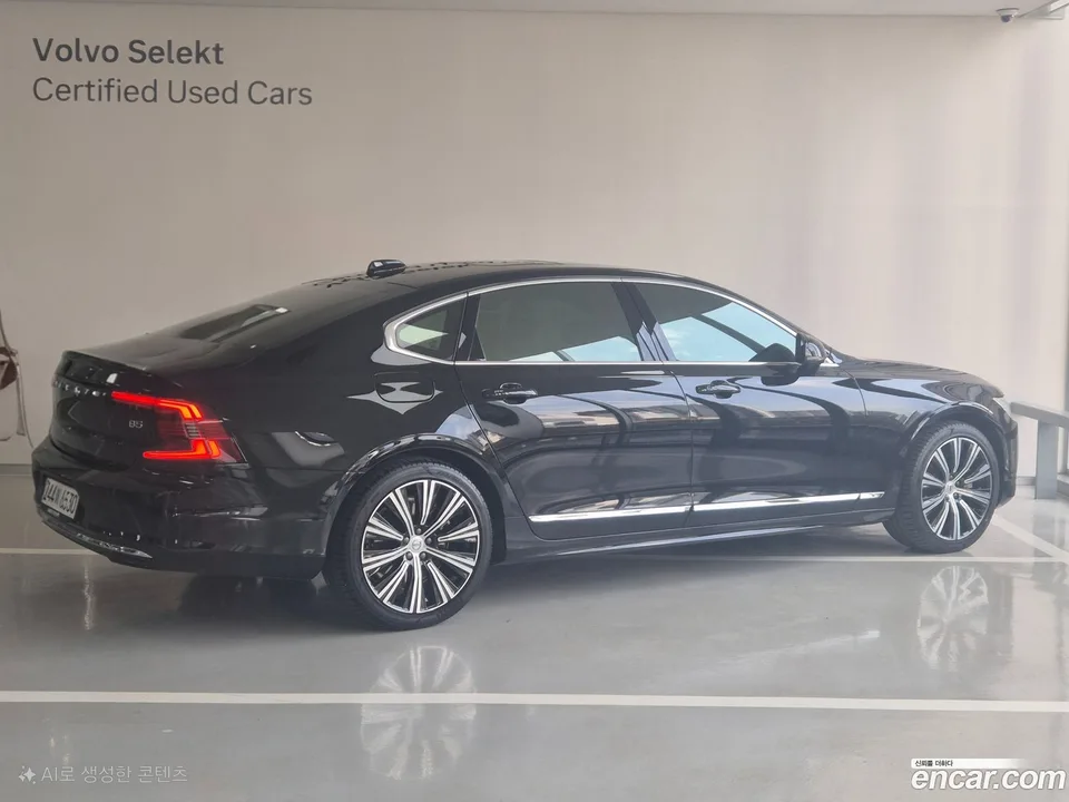 Volvo S90 B5 2024 — миниатюра 3