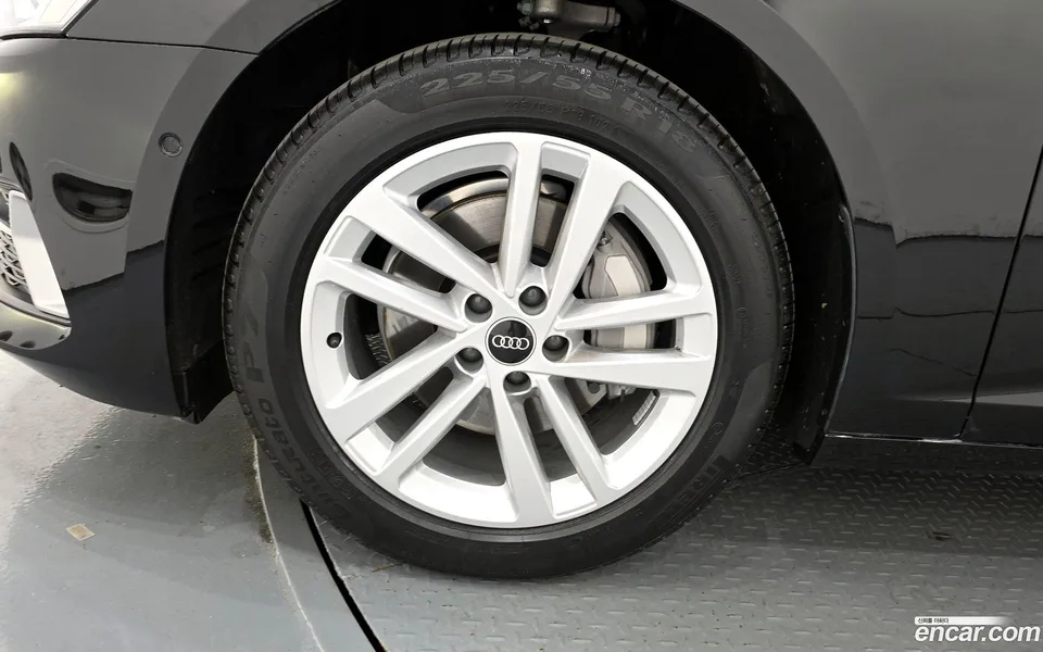 Audi A6 45 TFSI 2023 — миниатюра 5