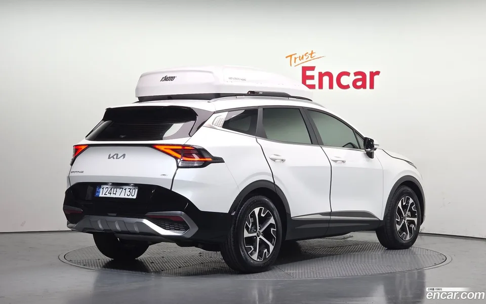 Kia Sportage Hybrid 2WD 2024 — миниатюра 2
