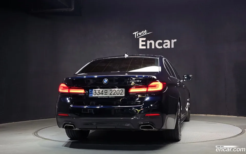 BMW 5 Series 530i M 2023 — миниатюра 4