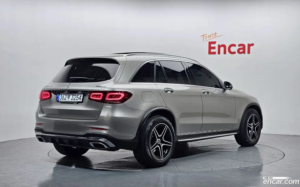 Mercedes-Benz GLC-Class GLC300 4MATIC 2022 — миниатюра 2