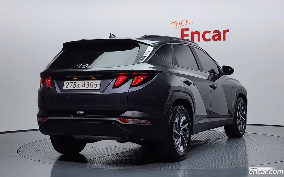 Hyundai Tucson 1.6 2WD 2022 — миниатюра 2