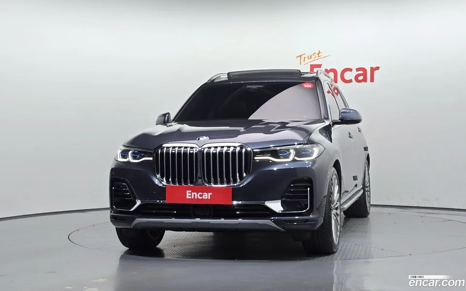 BMW X7 xDrive 40d 7 2022 — миниатюра 3