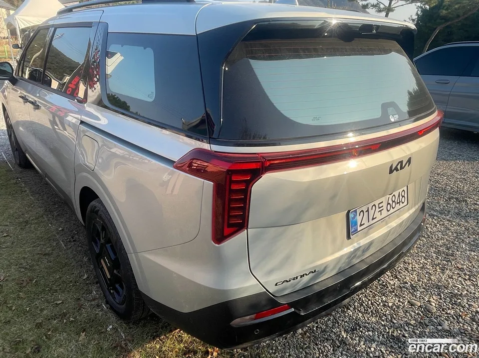 Kia Carnival HEV 9 2025 — миниатюра 2