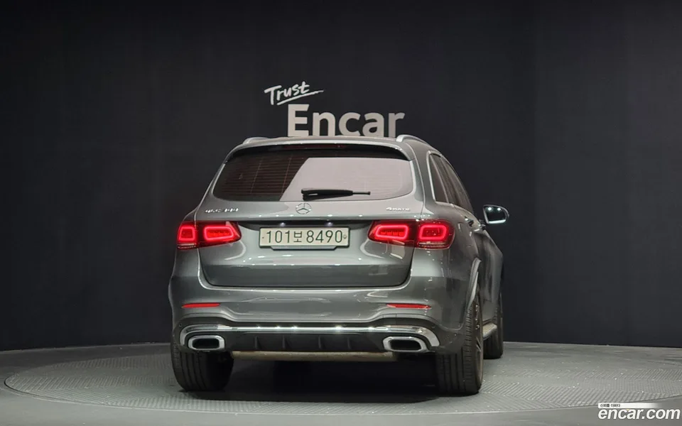Mercedes-Benz GLC-Class GLC300 4MATIC 2022 — миниатюра 4