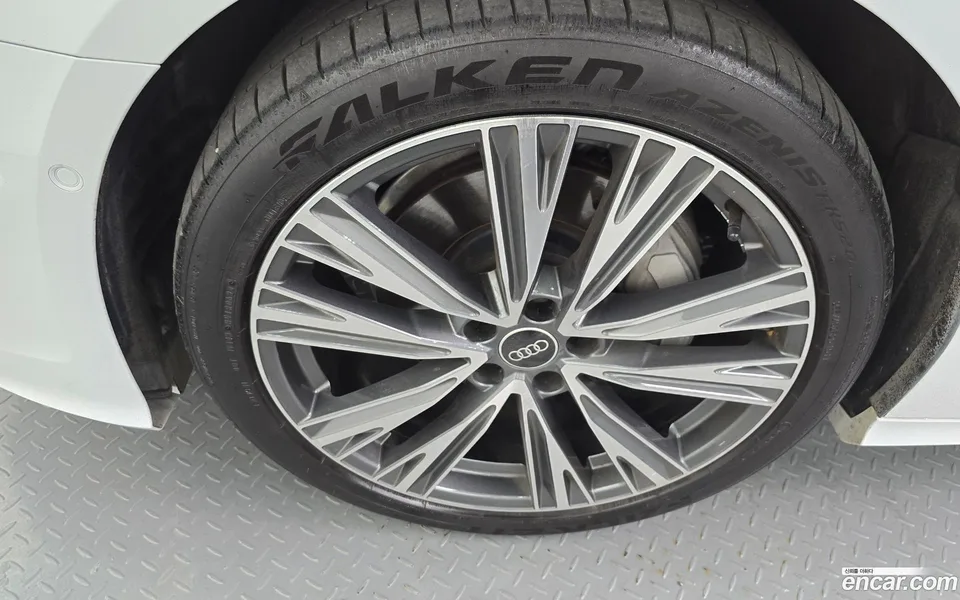 Audi A6 45 TFSI 2022 — миниатюра 5