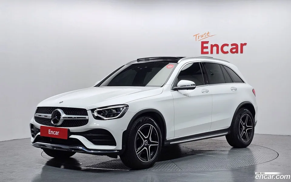 Mercedes-Benz GLC-Class GLC300 4MATIC 2022 — фото 1, купить с доставкой в Москву