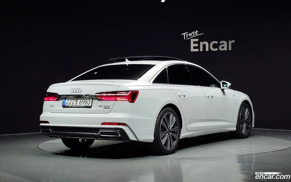 Audi A6 45 TFSI 2023 — миниатюра 2