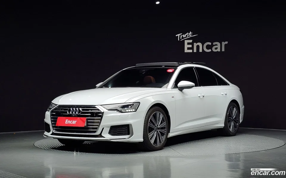 Audi A6 45 TFSI 2023 — фото 1, купить с доставкой в Москву