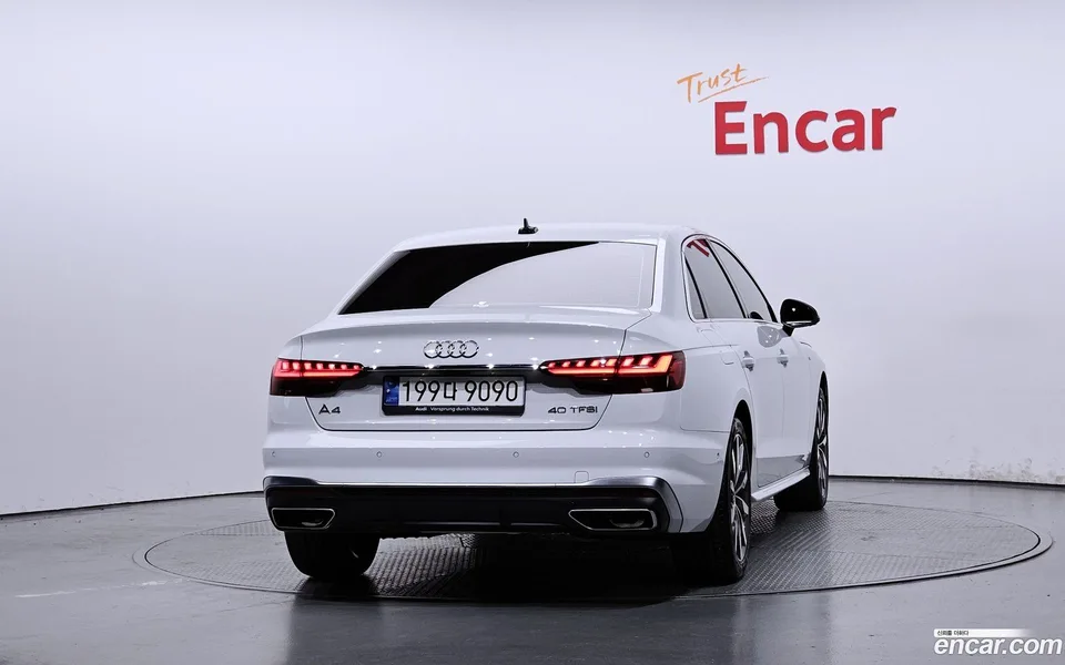 Audi A4 40 TFSI 2023 — миниатюра 4