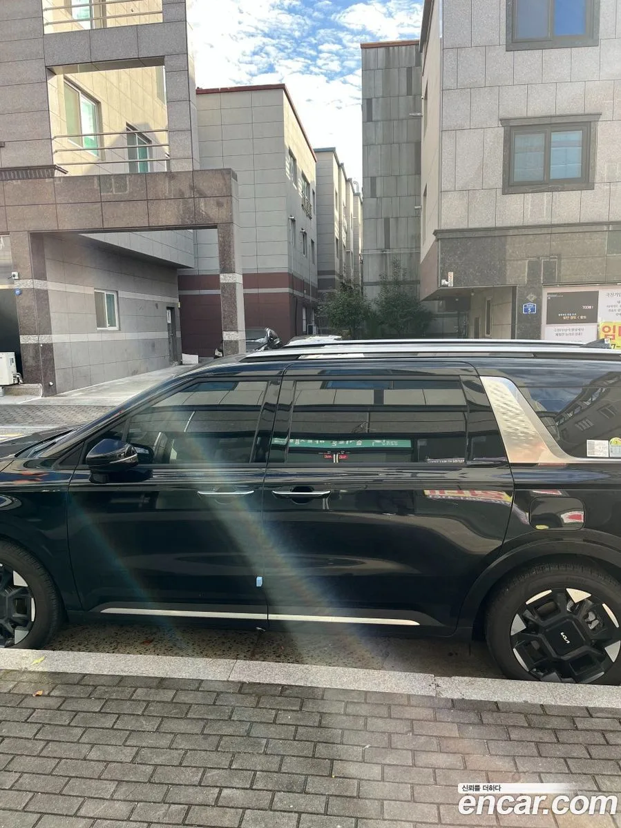Kia Carnival HEV 9 2025 — миниатюра 5