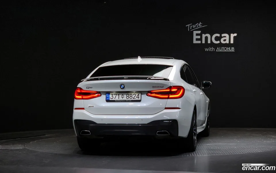 BMW 6 Series GT 620d M 2022 — миниатюра 4