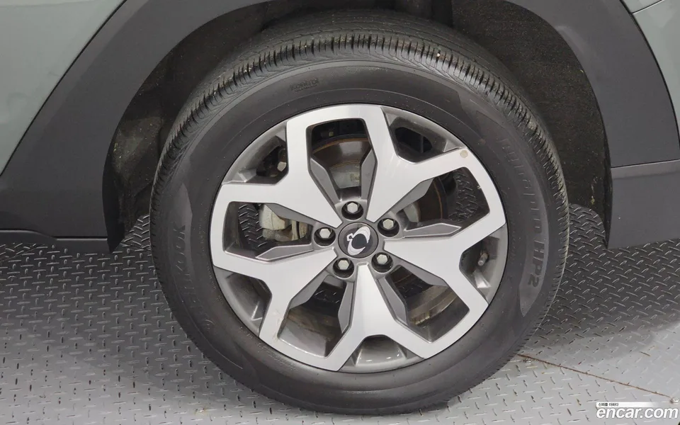 KG Mobility Torres 1.5 2WD 2023 — миниатюра 5