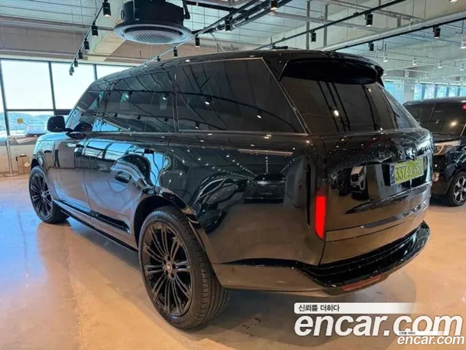Land Rover Range Rover P530 AB LWB 2025 — миниатюра 5