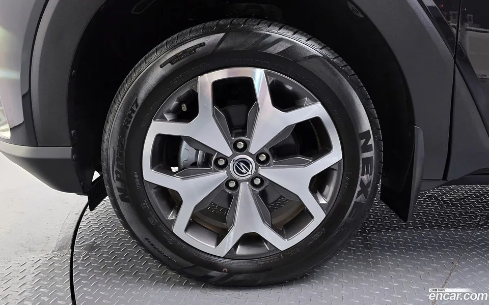 KG Mobility Torres 1.5 2WD 2022 — миниатюра 5