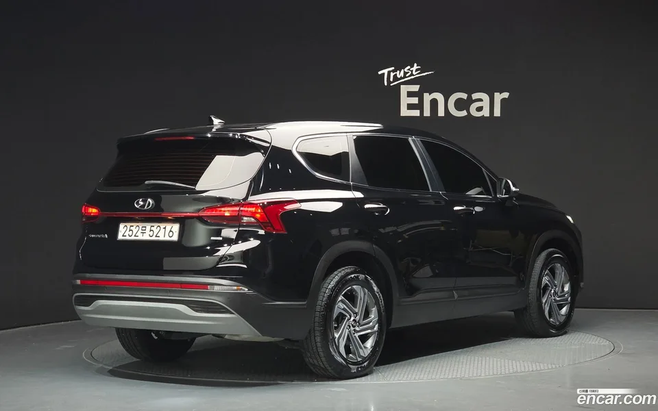 Hyundai SantaFe 2.2 4WD 2023 — миниатюра 2