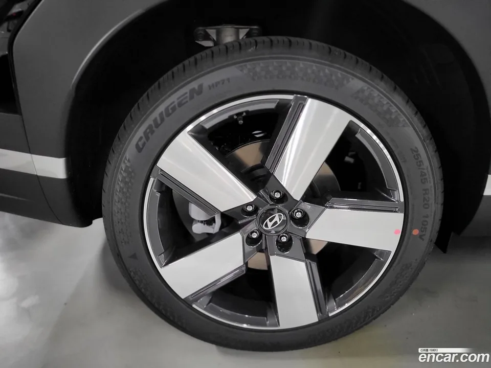 Hyundai Santa Fe HEV 1.6 2WD 2025 — миниатюра 5