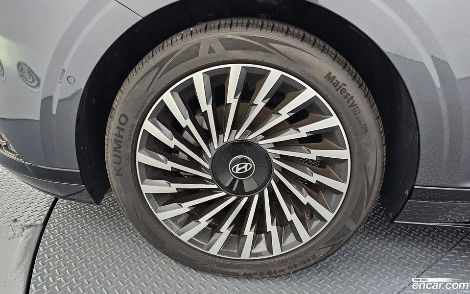 Hyundai Grandeur Hybrid 2024 — миниатюра 5