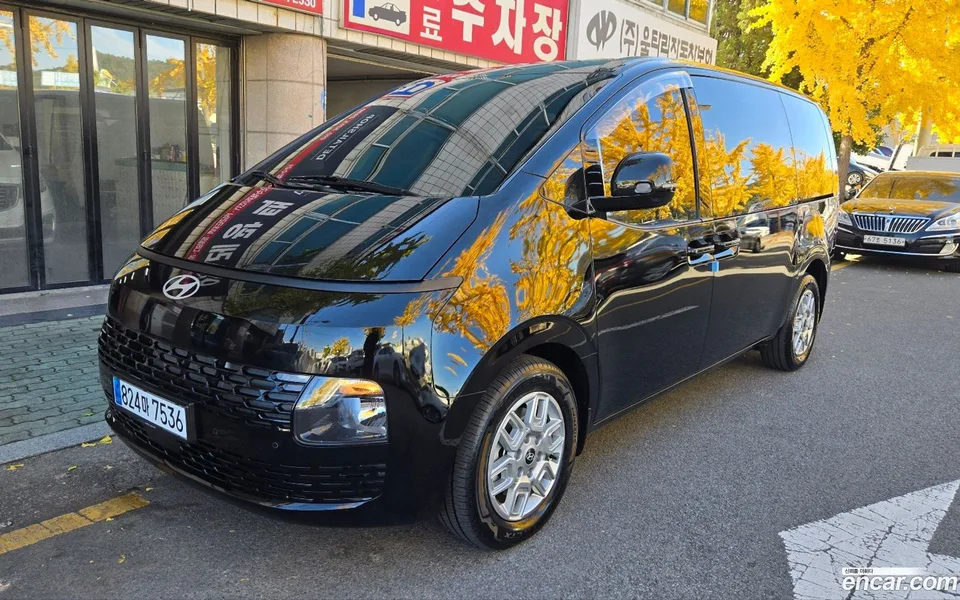Hyundai Staria 3 2025 — миниатюра 2