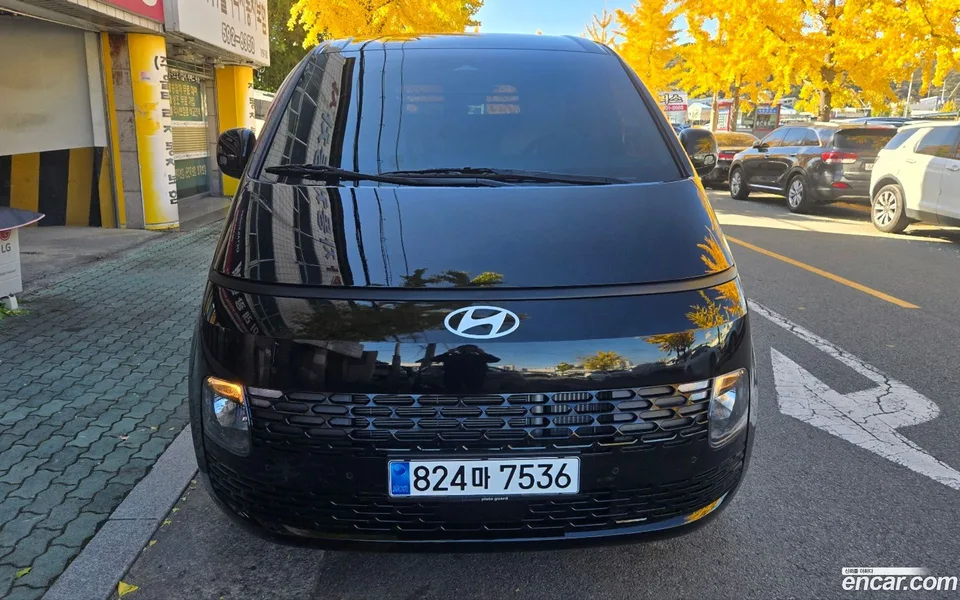 Hyundai Staria 3 2025 — миниатюра 3