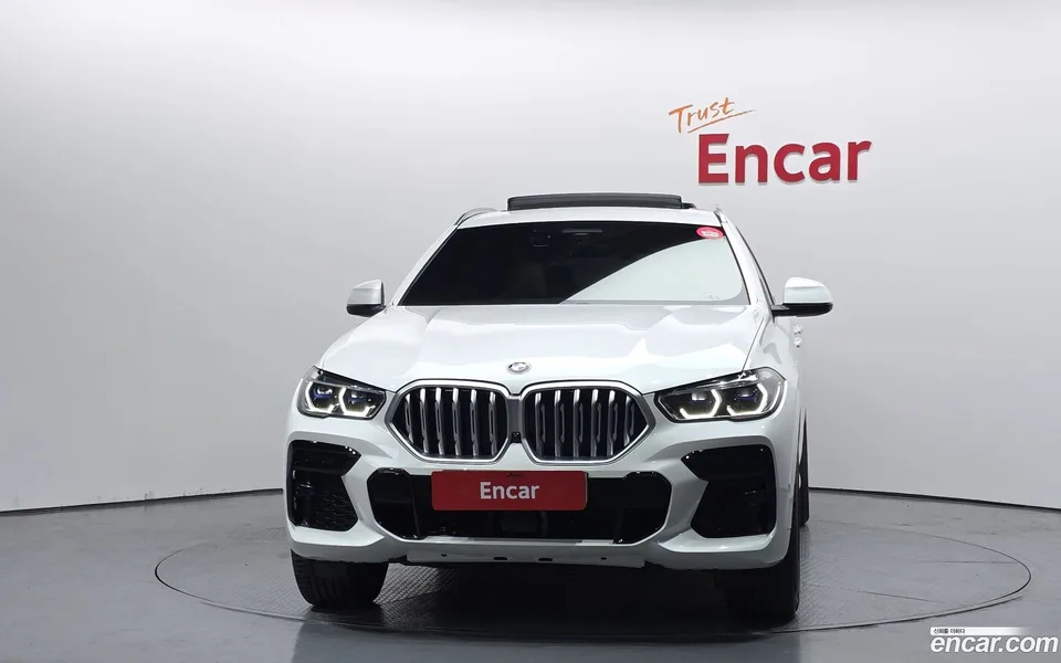 BMW X6 xDrive40i M 2022 — миниатюра 3