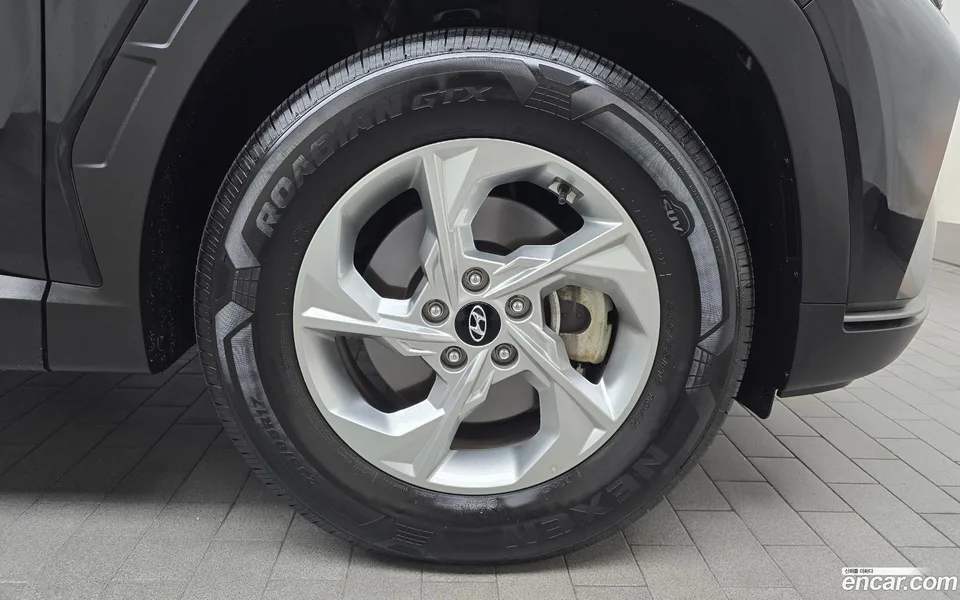 Hyundai Tucson 2.0 2WD 2023 — миниатюра 5