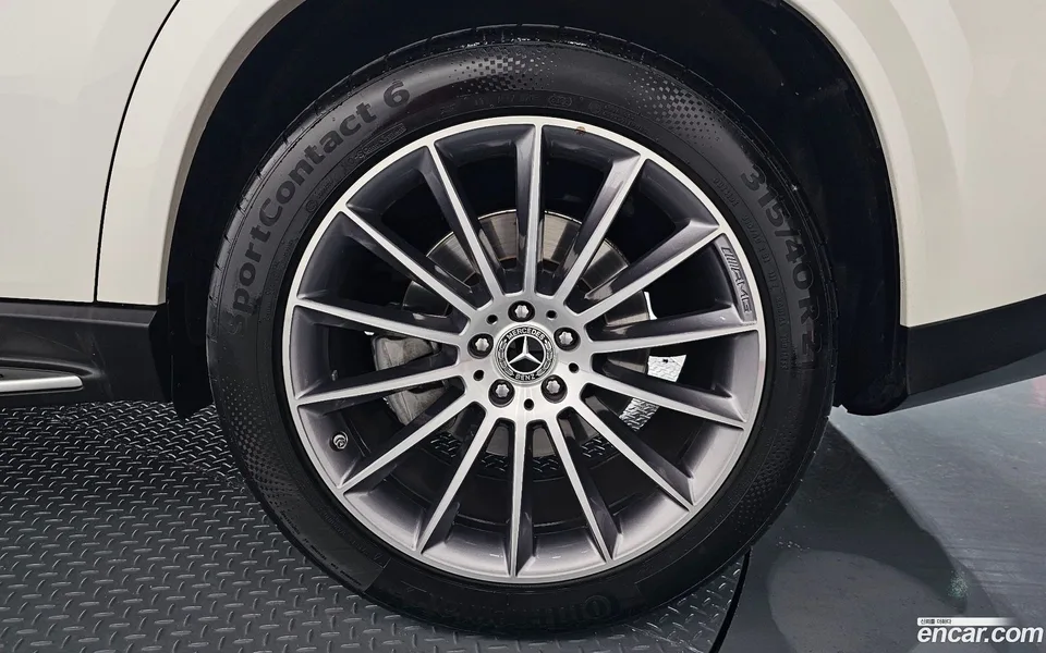 Mercedes-Benz GLE-Class GLE400d 4MATIC 2023 — миниатюра 5
