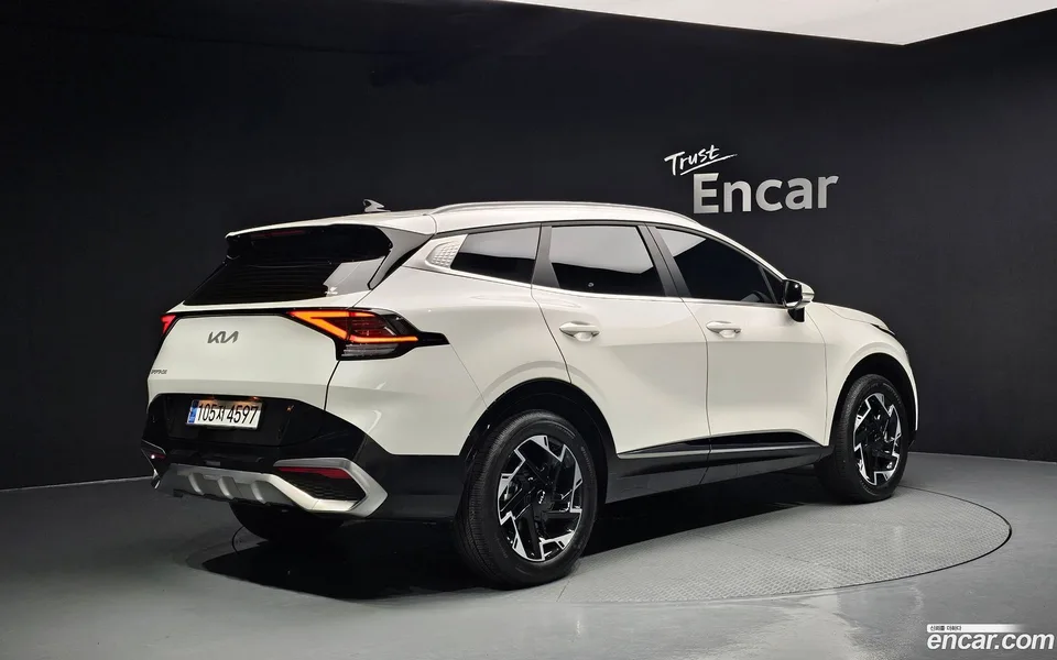 Kia Sportage 1.6 2WD 2024 — миниатюра 2