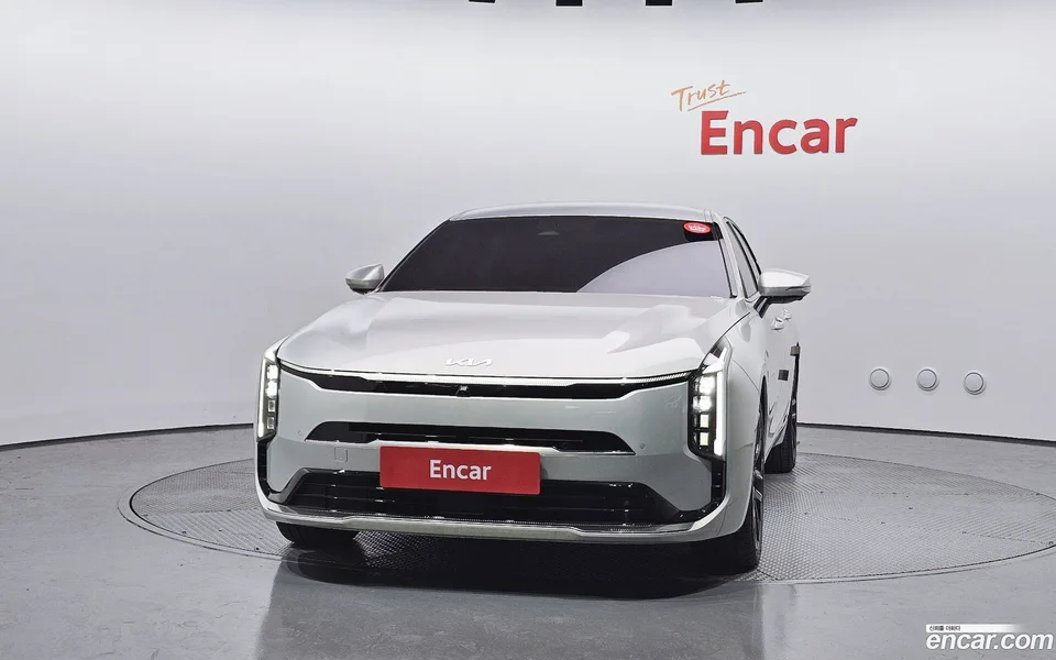 Kia K8 Hybrid 2025 — миниатюра 3