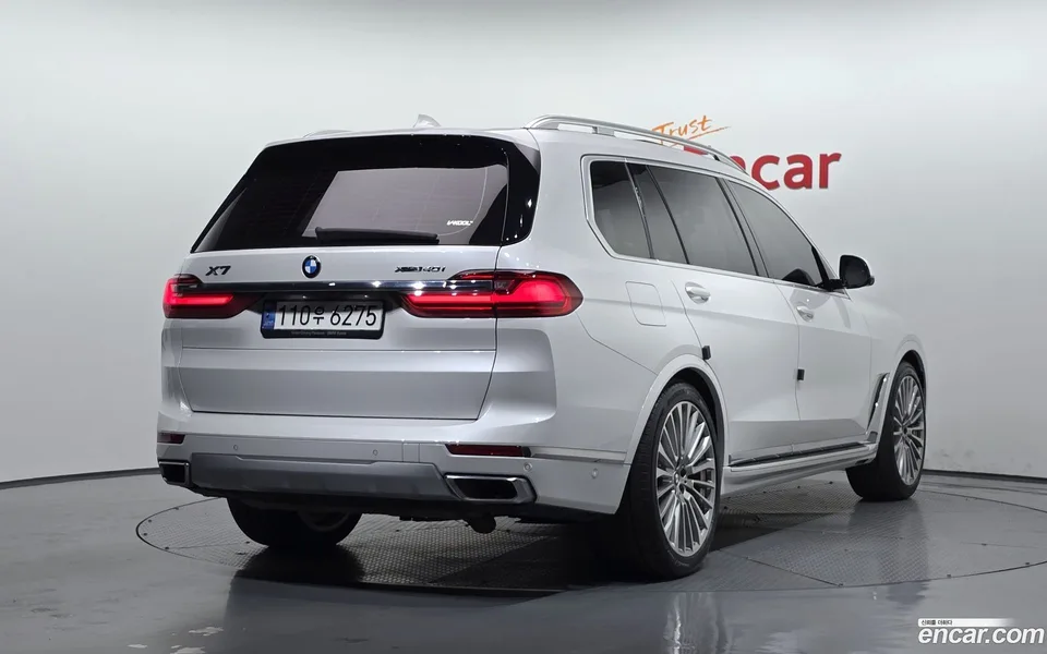 BMW X7 xDrive 40i 6 2022 — миниатюра 2