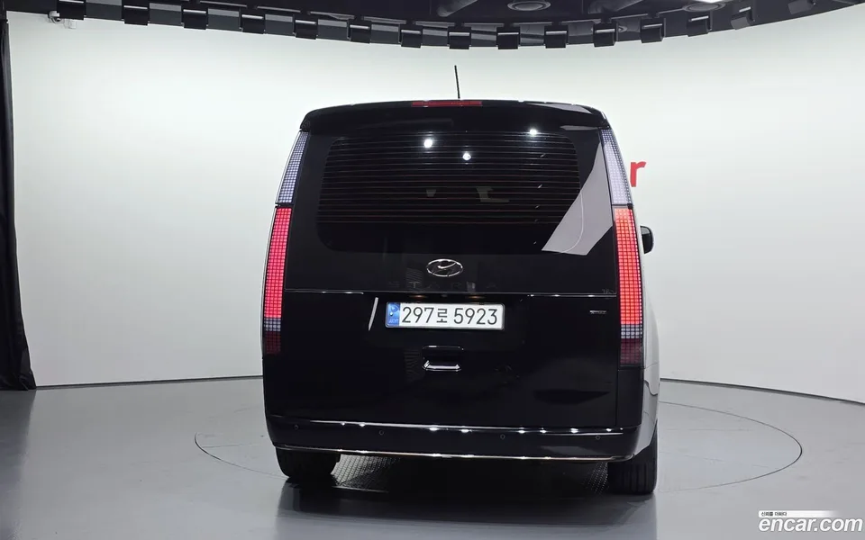 Hyundai Staria 4WD 9 2022 — миниатюра 4