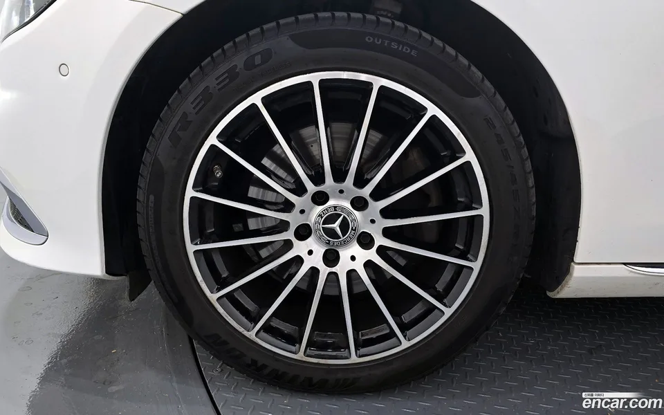 Mercedes-Benz E-Class E250 2022 — миниатюра 5