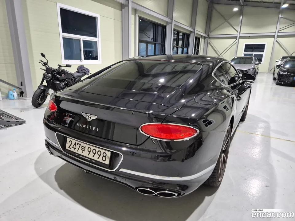 Bentley Continental GT 4.0 GT 2022 — миниатюра 4