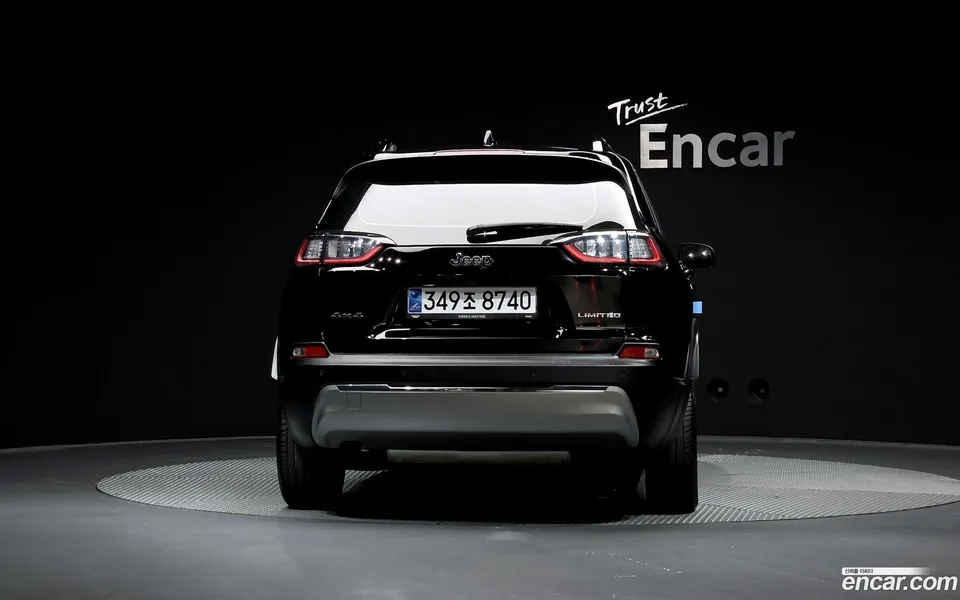 Jeep Cherokee 2.4 AWD 2022 — миниатюра 4