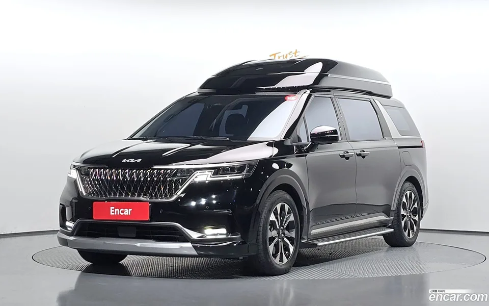 Kia Carnival 7 2022 — фото 1, купить с доставкой в Москву