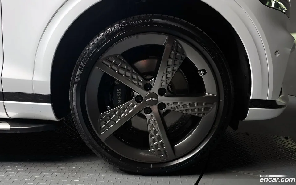 Genesis GV70 2.5T AWD 2023 — миниатюра 5