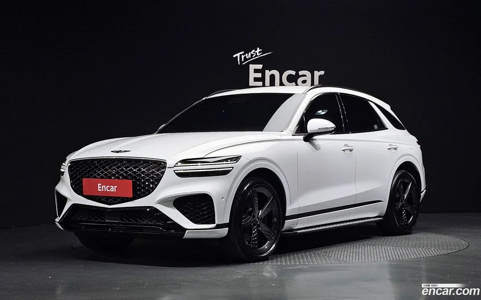 Genesis GV70 2.5T AWD 2023 — фото 1, купить с доставкой в Москву