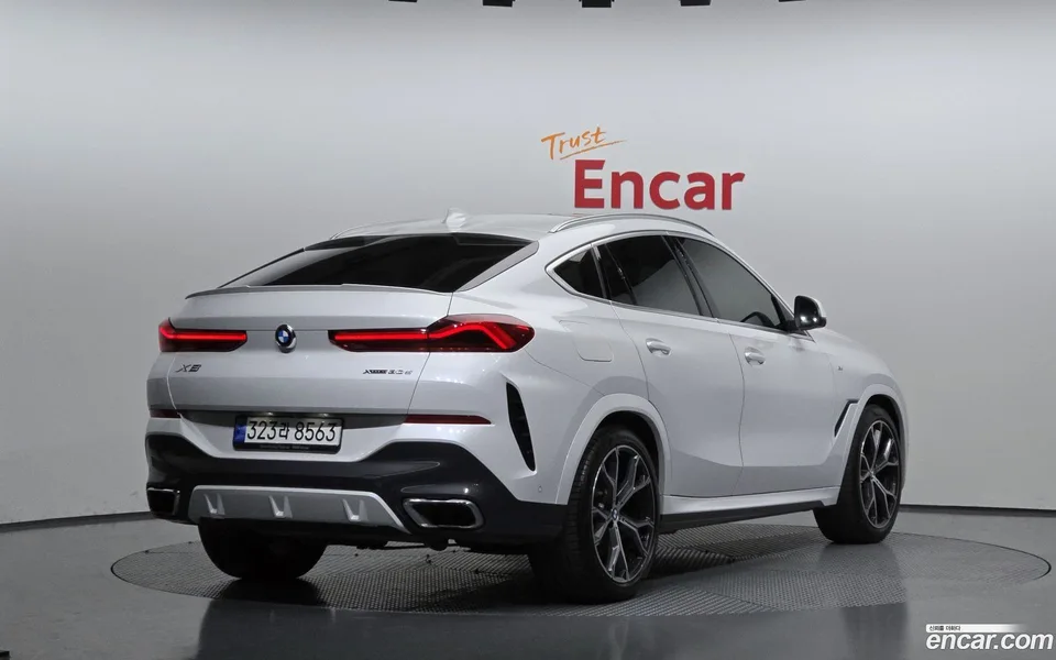 BMW X6 xDrive30d M 2022 — миниатюра 2