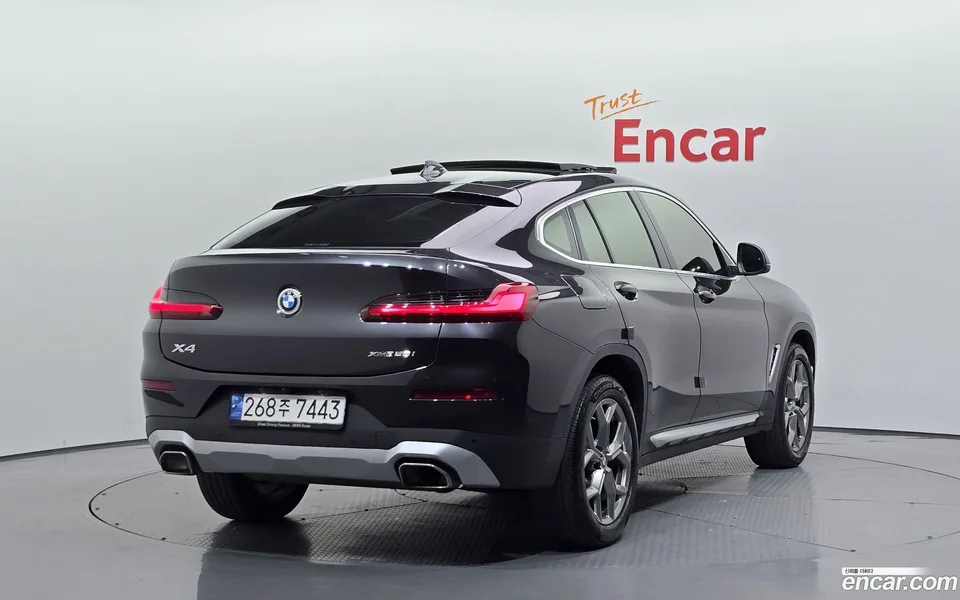 BMW X4 xDrive20i xLine 2022 — миниатюра 2