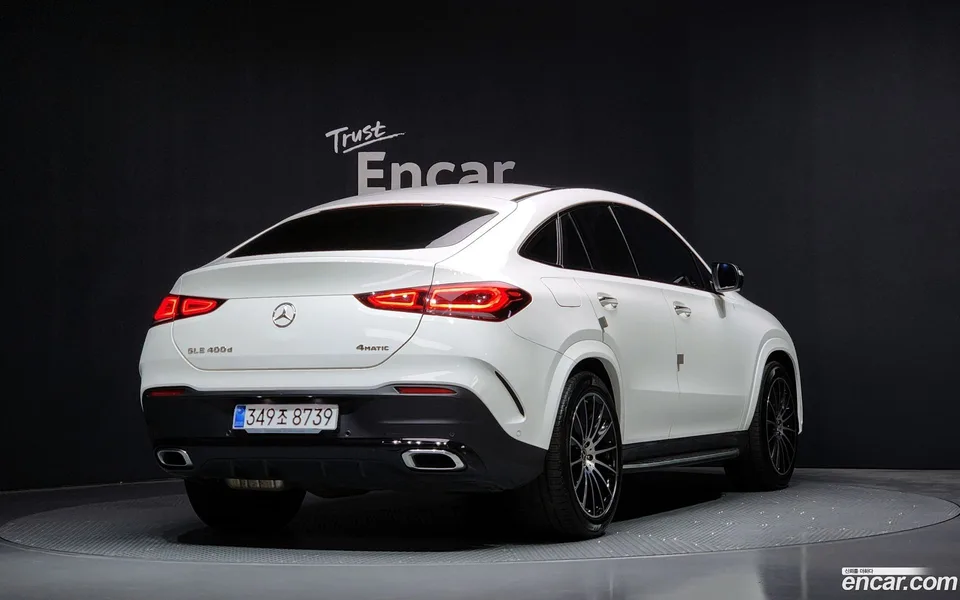 Mercedes-Benz GLE-Class GLE400d 4MATIC 2022 — миниатюра 2
