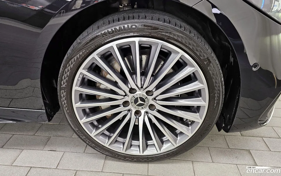 Mercedes-Benz C-Class C300 AMG Line 2022 — миниатюра 5