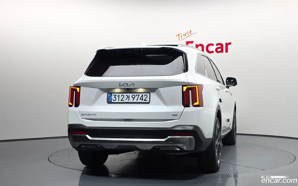 Kia Sorento 2.2 4WD 2023 — миниатюра 4