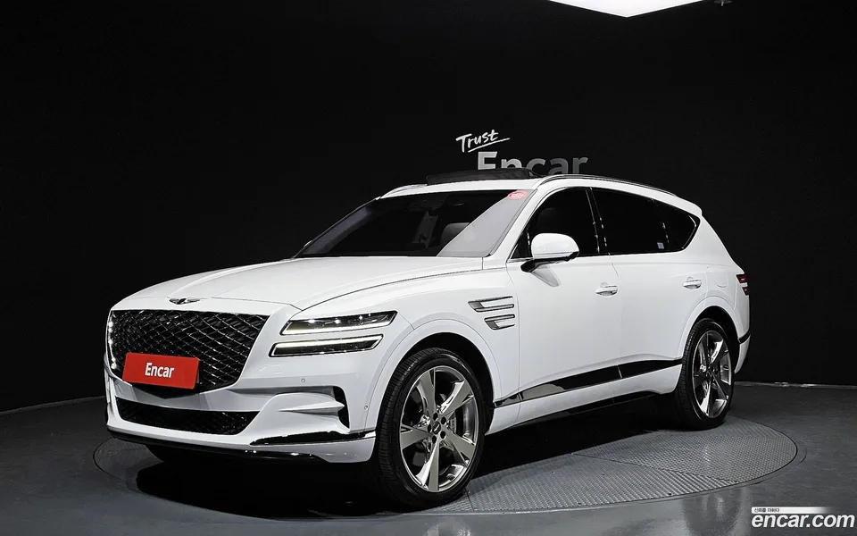 Genesis GV80 2.5T AWD 2023 — фото 1, купить с доставкой в Москву