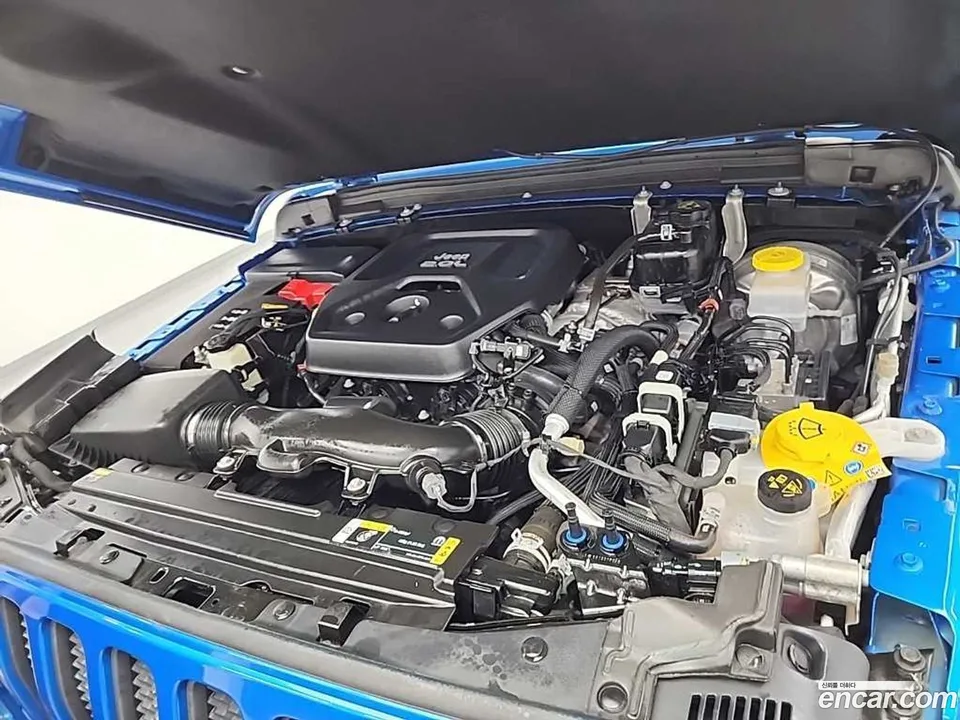 Jeep Wrangler 2.0 4 2023 — миниатюра 5