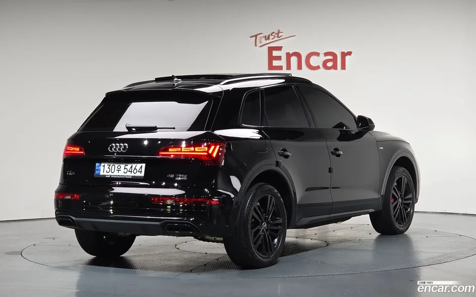 Audi Q5 45 TFSI 2023 — миниатюра 2