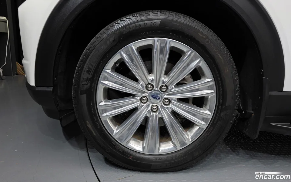 Ford Explorer 2.3 4WD 2022 — миниатюра 5