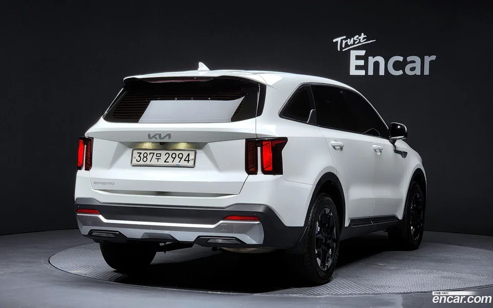 Kia Sorento 2.2 2WD 2024 — миниатюра 2