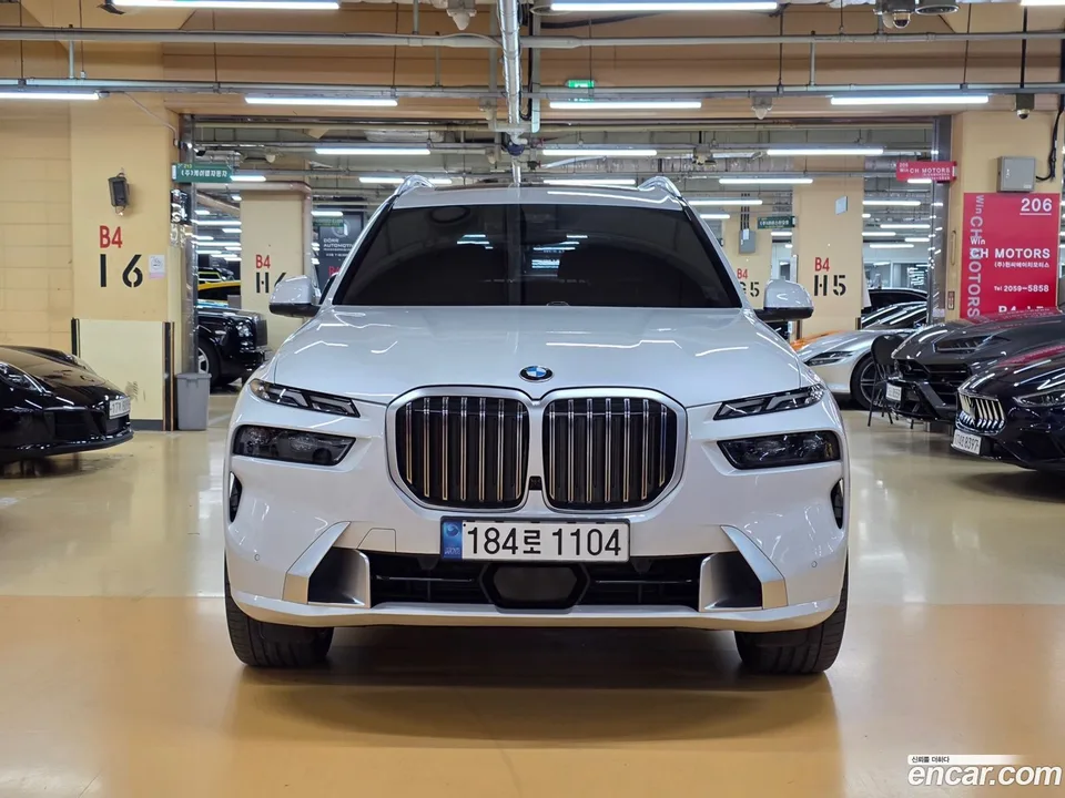 BMW X7 xDrive 40i 6 2023 — миниатюра 3