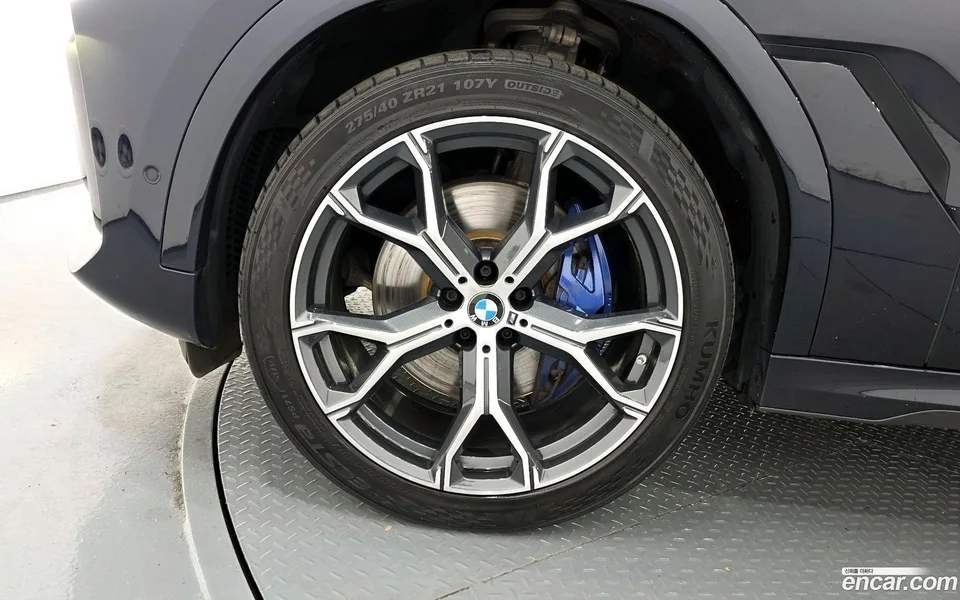 BMW X6 xDrive30d M 2023 — миниатюра 5